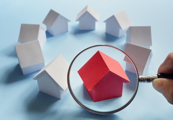 Comment trouver le bien immobilier idéal au cœur des montagnes alpines ?