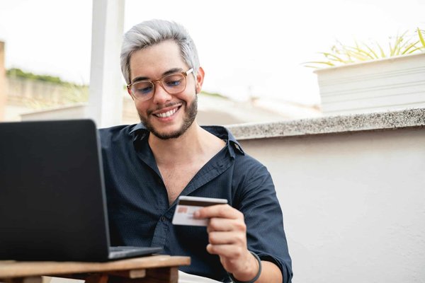 Obtenez facilement votre crédit de 1500 euros en ligne